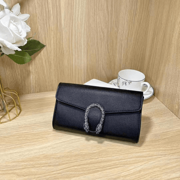 G-U-C-C-I Handbag