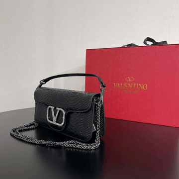 V-A-L-E-N-T-I-N-O Bag