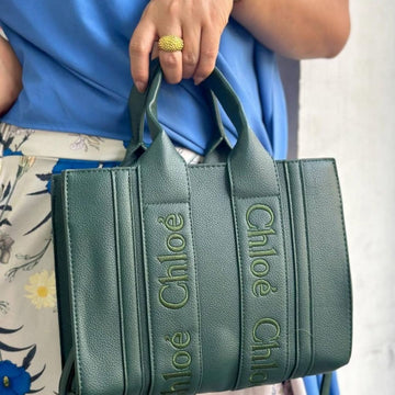 C-H-L-O-E Handbag